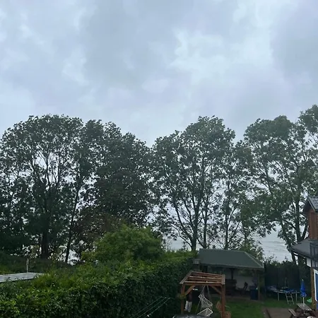 Goscinne U Sylwii ホームステイ ヤロスワビエツ