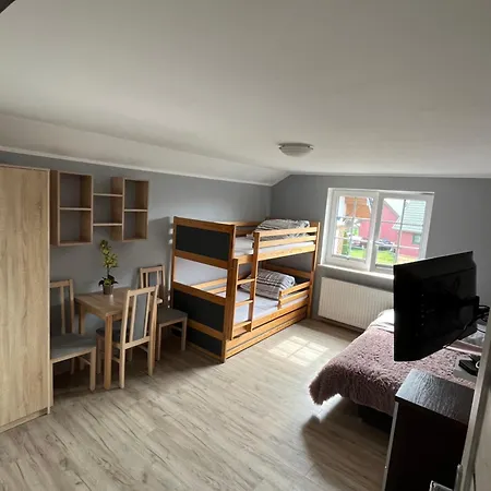 Goscinne U Sylwii ホームステイ ヤロスワビエツ