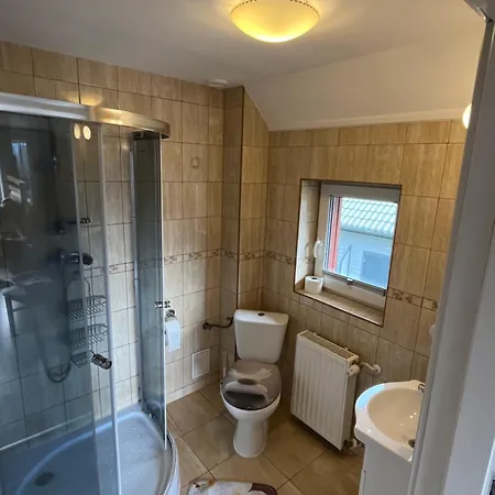 Goscinne U Sylwii ホームステイ ヤロスワビエツ